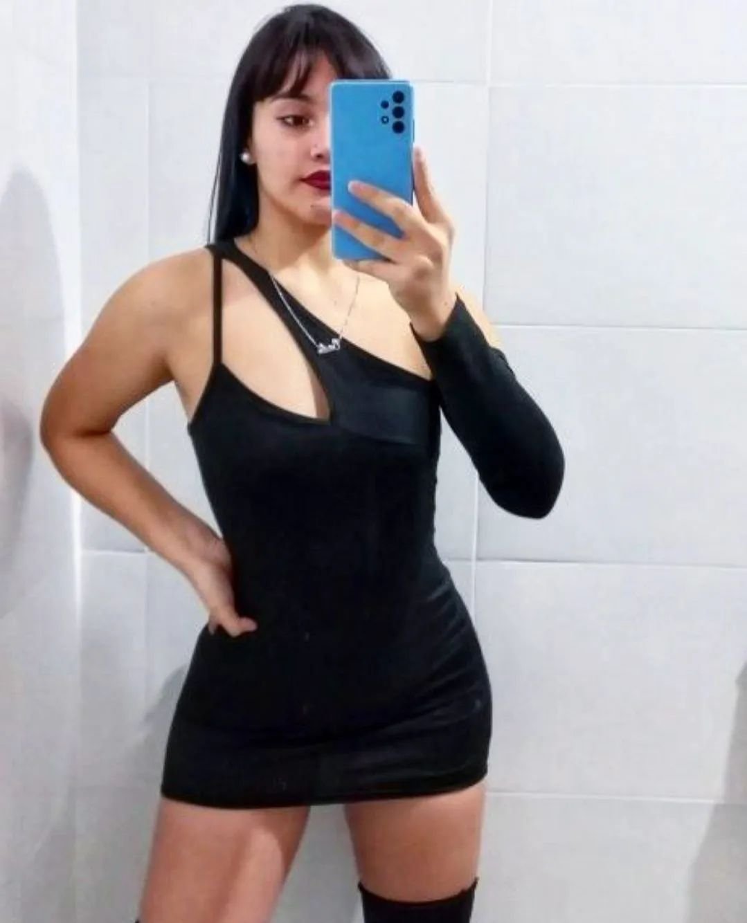 sexy latina miniskirt #LPTAwD0v