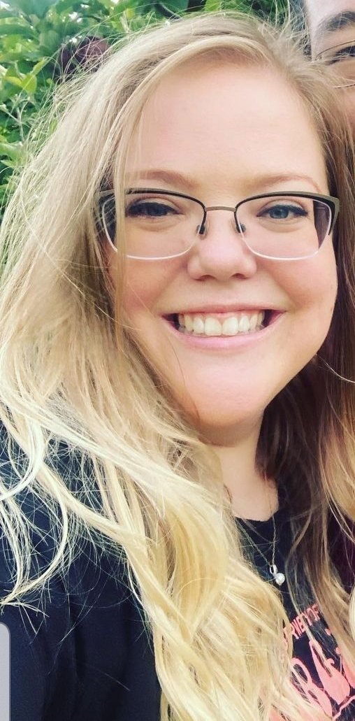 IRL BBW Queen, Amanda has a face I want to unload on. #SHmfifdu