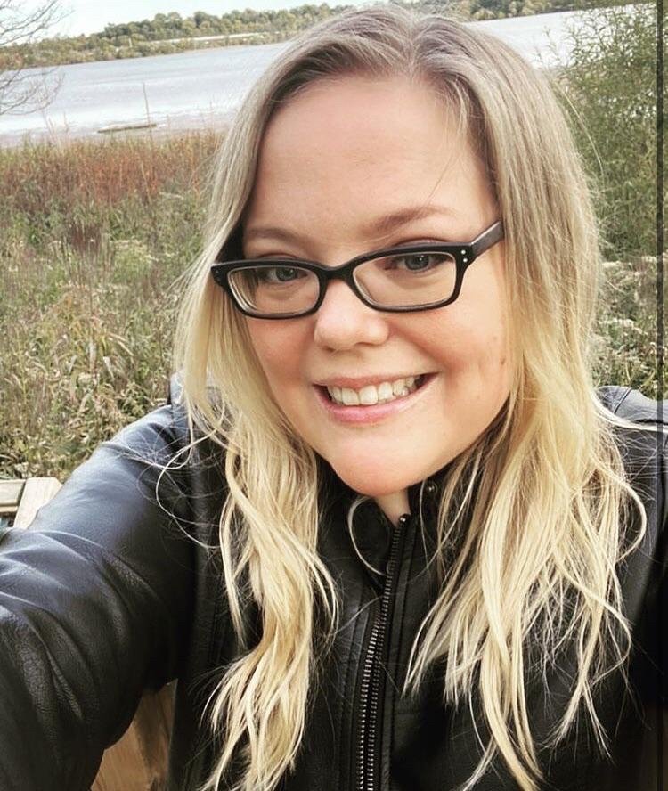 IRL BBW Queen, Amanda has a face I want to unload on. #W5Iv4hwR